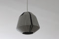 Abat-jour artisanal en laine tissé à la main, forme tambour facetté